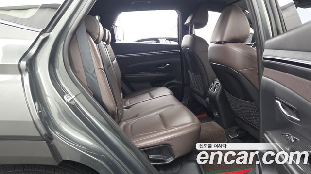 Hyundai Tucson (NX4) Gasoline 1.6 Turbo 2WD Inspiration 2021 — фото 12