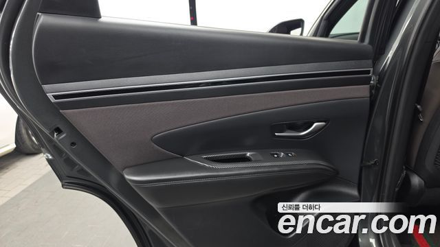 Hyundai Tucson (NX4) Gasoline 1.6 Turbo 2WD Inspiration 2021 — фото 25