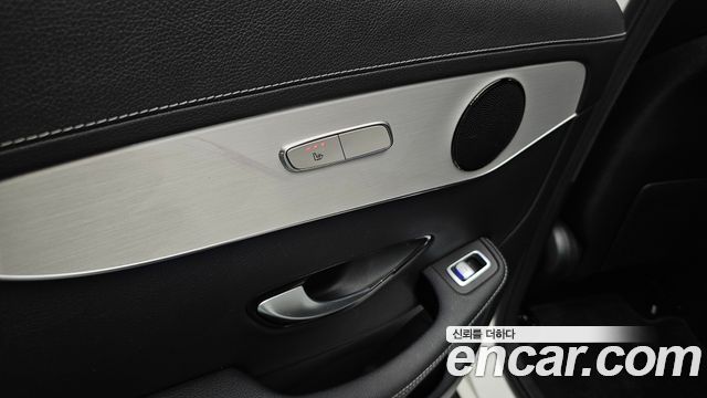Mercedes-Benz GLC-Class (X253) GLC220 d 4MATIC 2021 — фото 19