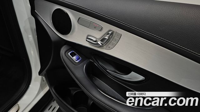 Mercedes-Benz GLC-Class (X253) GLC220 d 4MATIC 2021 — фото 29