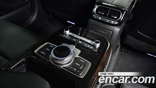 Genesis G90 3.8 AWD Premium Luxury 2020 — фото 19