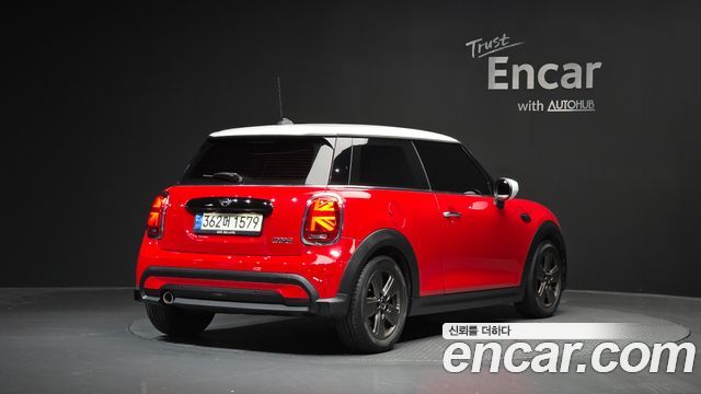 MINI Cooper Classic Third Generation 2022 — фото 2