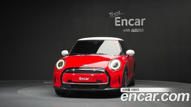 MINI Cooper Classic Third Generation 2022 — фото 3