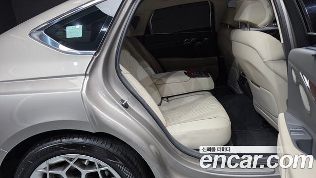 Genesis G80 (RG3) Gasoline 2.5 Turbo AWD 2022 — фото 16