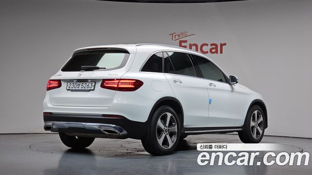 Mercedes-Benz GLC-Class (X253) GLC300 4MATIC 2019 — фото 2
