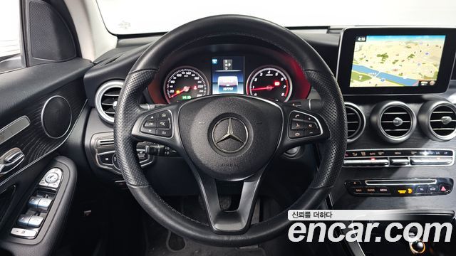 Mercedes-Benz GLC-Class (X253) GLC300 4MATIC 2019 — фото 13