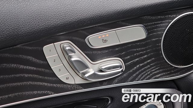 Mercedes-Benz GLC-Class (X253) GLC300 4MATIC 2019 — фото 28