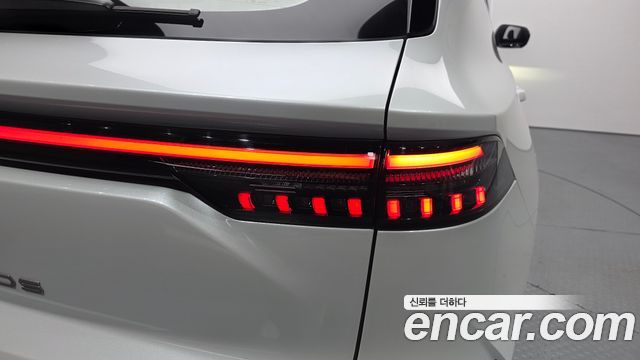 Renault Korea Grand Koleos 1.5 E-TECH Esprit Alphine 2WD 2025 — фото 29