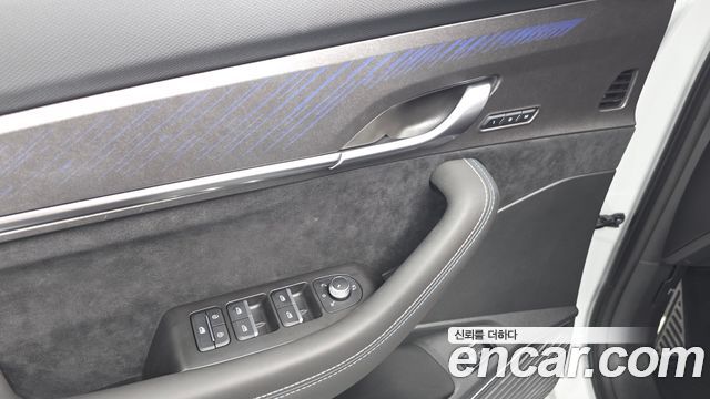 Renault Korea Grand Koleos 1.5 E-TECH Esprit Alphine 2WD 2025 — фото 36