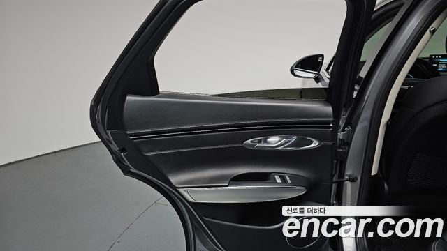 Genesis GV70 2.5T Gasoline AWD 2021 — фото 25