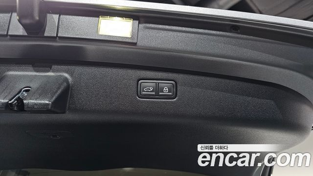 Genesis GV70 2.5T Gasoline AWD 2021 — фото 27