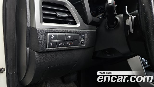 KG Mobility (SsangYong) Beautiful Korando Gasoline 1.5 2WD C7 2020 — фото 29