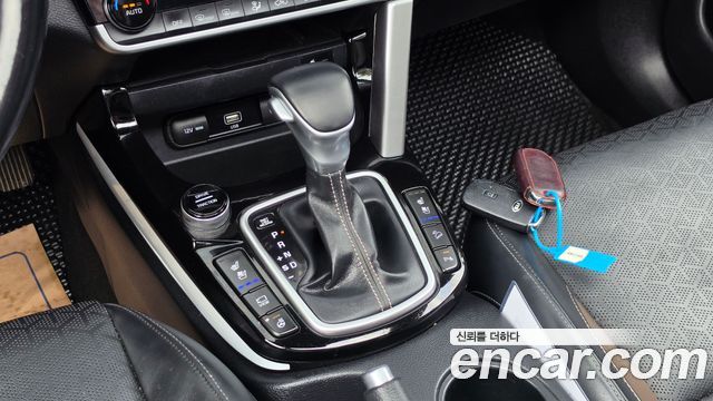 Kia Seltos Gasoline 1.6 Turbo 2WD Noblesse 2020 — фото 9