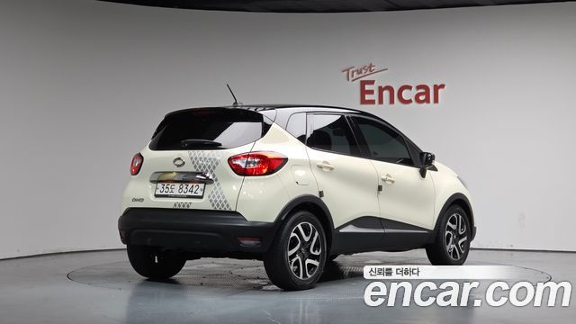 Renault Korea QM3 RE 2015 — фото 2