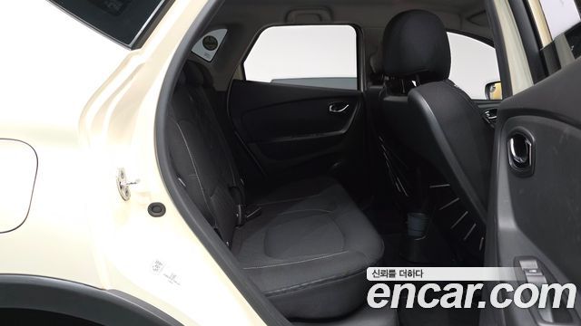 Renault Korea QM3 RE 2015 — фото 11