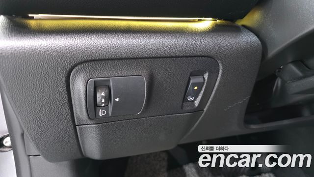 Renault Korea SM6 2.0 LPe LE (Disabled) 2019 — фото 13
