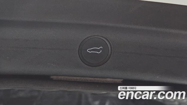Tesla Model Y Long Range AWD 2021 — фото 34
