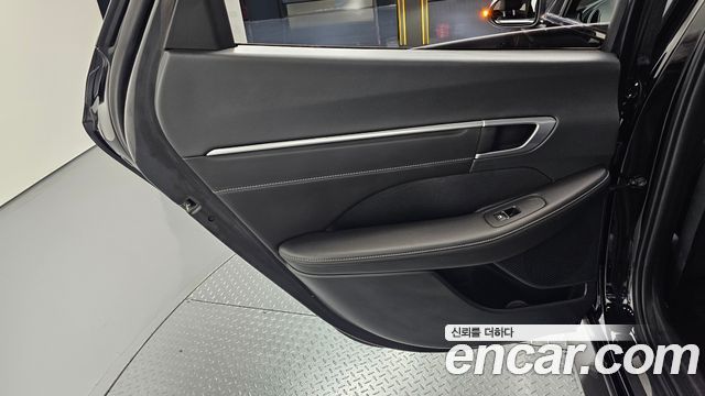 Hyundai Sonata (DN8) 2.0 LPG(rental car) Style 2022 — фото 25
