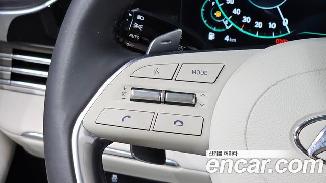Hyundai Grandeur (IG) 2.5 Le Blanc 2023 — фото 15