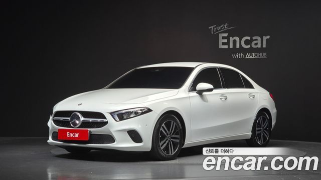Mercedes-Benz A-Class (W177) A220 Sedan