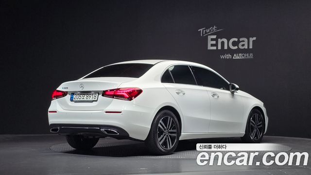 Mercedes-Benz A-Class (W177) A220 Sedan 2023 — фото 2