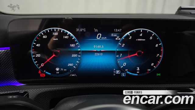 Mercedes-Benz A-Class (W177) A220 Sedan 2023 — фото 8
