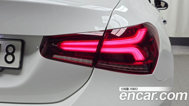 Mercedes-Benz A-Class (W177) A220 Sedan 2023 — фото 23