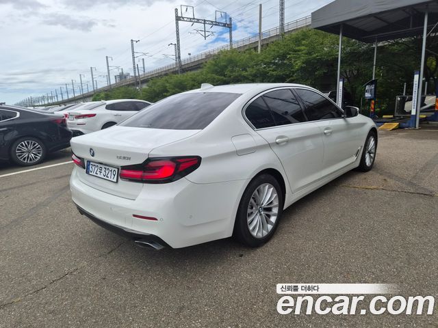 BMW 5 Series (G30) 530i Luxury 2021 — фото 2