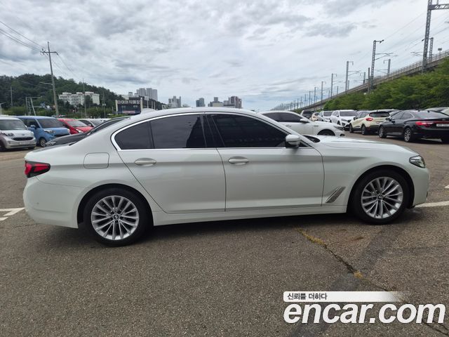 BMW 5 Series (G30) 530i Luxury 2021 — фото 8