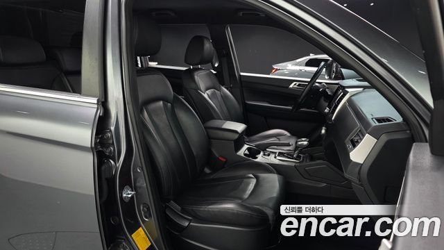 KG Mobility (SsangYong) Rexton Sports Khan Diesel 2.2 4WD Professional X (5-Link) 2019 — фото 11