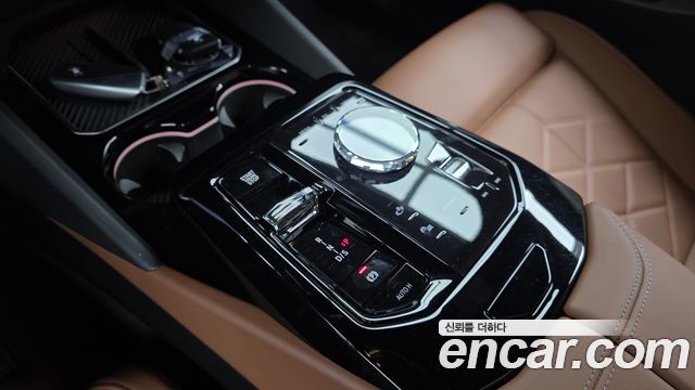 BMW 5 Series (G60) 530i xDrive M Sport 2025 — фото 9
