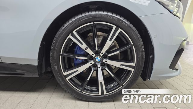 BMW 5 Series (G60) 530i xDrive M Sport 2025 — фото 21