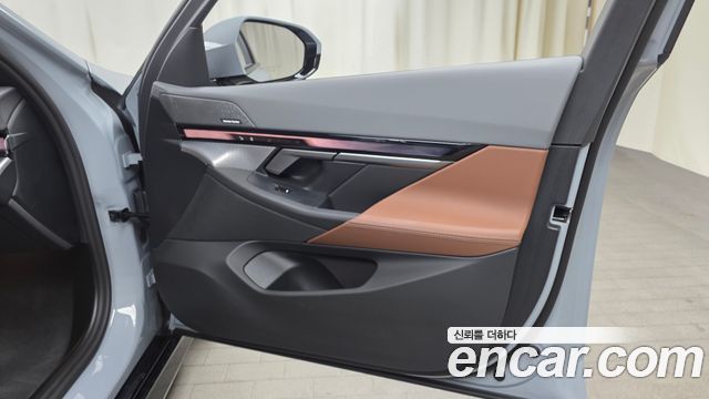 BMW 5 Series (G60) 530i xDrive M Sport 2025 — фото 24