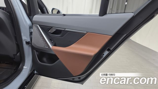 BMW 5 Series (G60) 530i xDrive M Sport 2025 — фото 25