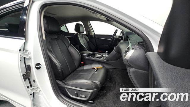 Genesis G70 2.0T Advanced 2020 — фото 26