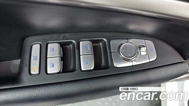 Genesis G70 2.0T Advanced 2020 — фото 28