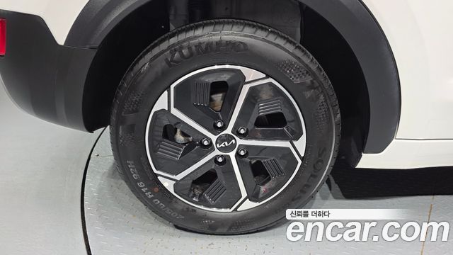 Kia Niro Prestige 2025 — фото 21