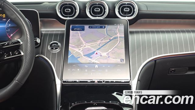 Mercedes-Benz GLC-Class (X254) GLC300 4MATIC Coupe 2025 — фото 13