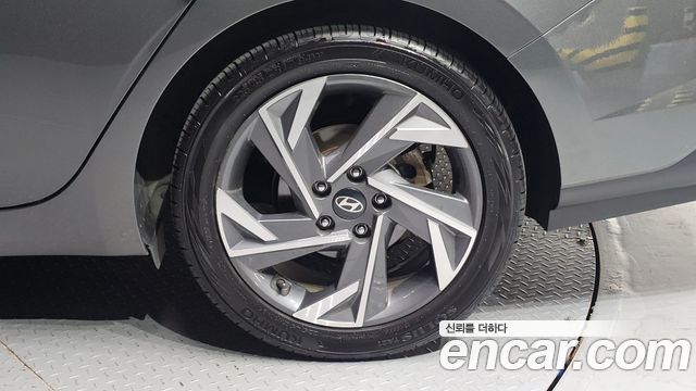 Hyundai Avante (CN7) 1.6 Inspiration 2024 — фото 21