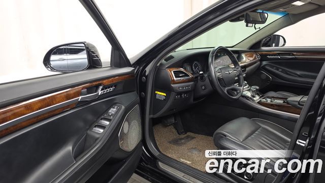 Genesis EQ900 5.0 GDI AWD Prestige 2016 — фото 10