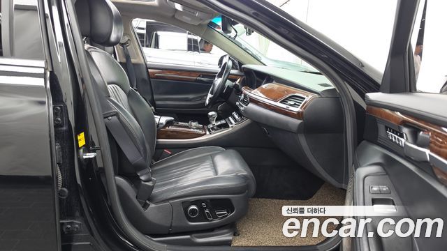 Genesis EQ900 5.0 GDI AWD Prestige 2016 — фото 11