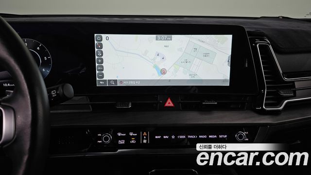 Kia Sportage (V) Diesel 2.0 2WD Signature 2022 — фото 12