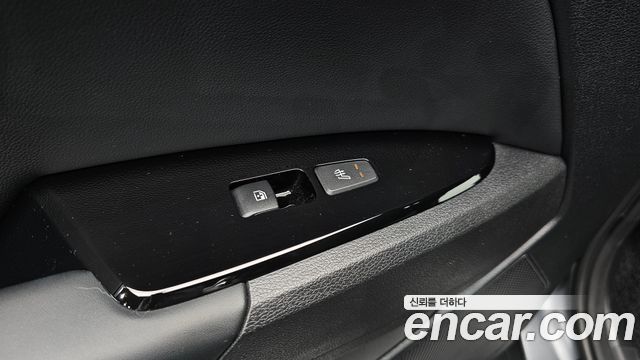 Kia Sportage (V) Diesel 2.0 2WD Signature 2022 — фото 19