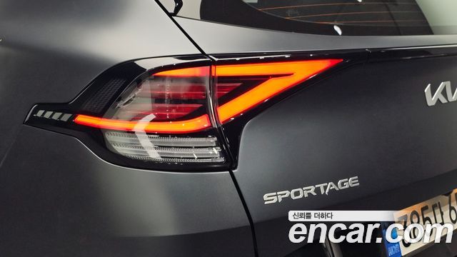 Kia Sportage (V) Diesel 2.0 2WD Signature 2022 — фото 23