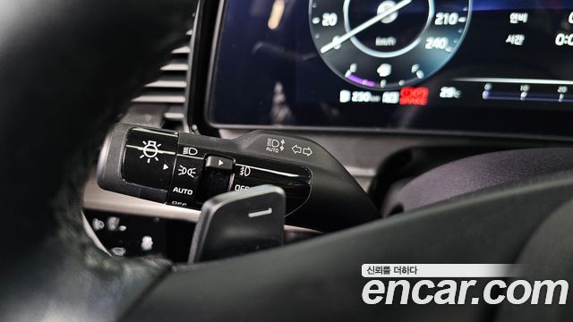 Kia Sportage (V) Diesel 2.0 2WD Signature 2022 — фото 30