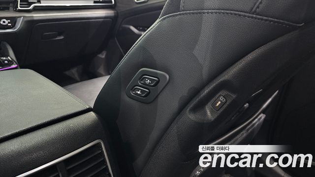 Kia Sportage (V) Diesel 2.0 2WD Signature 2022 — фото 31