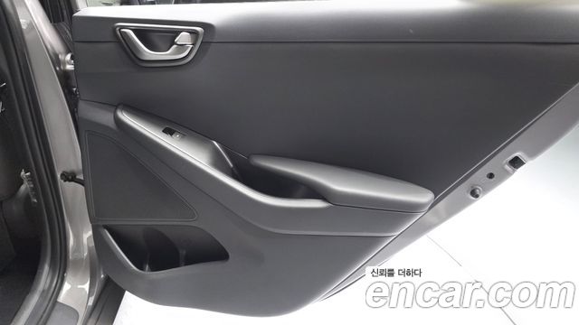 Hyundai Ioniq Electric N 2020 — фото 25