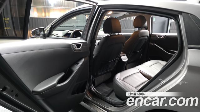 Hyundai Ioniq Electric N 2020 — фото 26