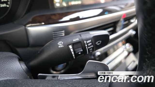 Genesis G90 3.8 AWD Premium Luxury 2019 — фото 29