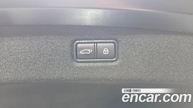 Genesis G90 3.8 AWD Premium Luxury 2019 — фото 30